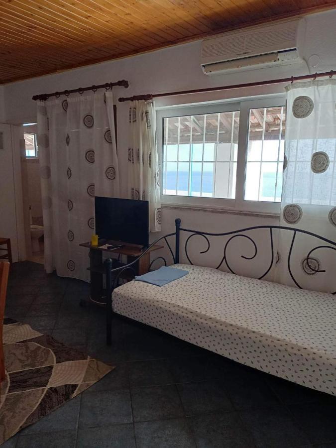 Giota & Antonia Apartments Корони Экстерьер фото